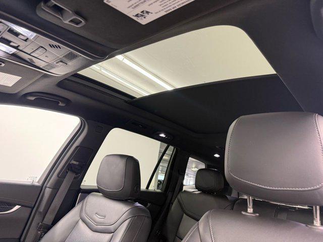 used 2023 Cadillac XT6 car, priced at $30,267