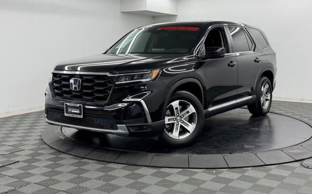 used 2024 Honda Pilot car, priced at $35,084