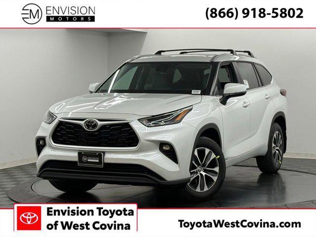 new 2026 Toyota Highlander Hybrid car, priced at $51,078