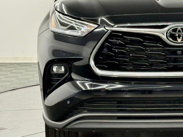 used 2026 Toyota Highlander Hybrid car, priced at $56,406