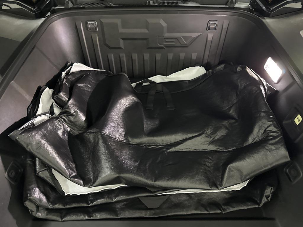 used 2025 GMC HUMMER EV SUV car, priced at $71,900