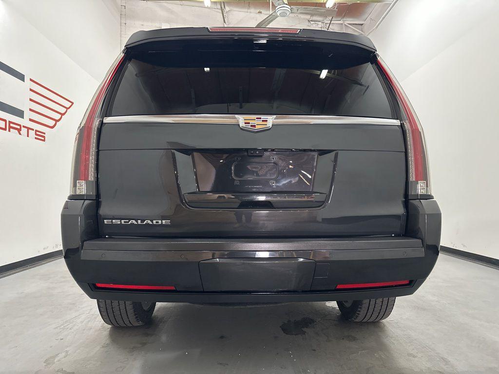 used 2019 Cadillac Escalade car, priced at $31,900