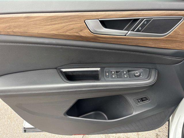 used 2024 Volkswagen Atlas car, priced at $31,092