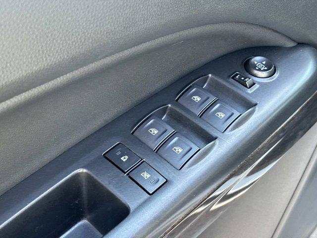 used 2022 GMC Canyon car, priced at $27,438