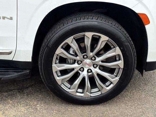 used 2021 GMC Yukon car, priced at $36,956