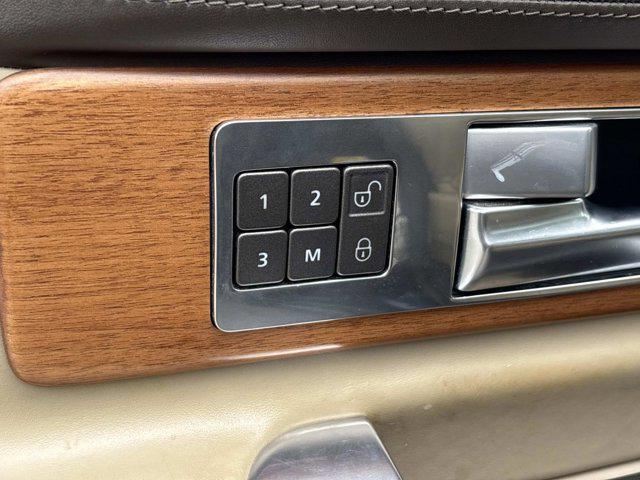 used 2016 Land Rover LR4 car, priced at $17,960
