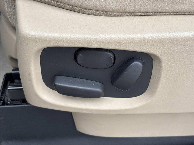 used 2016 Land Rover LR4 car, priced at $17,960