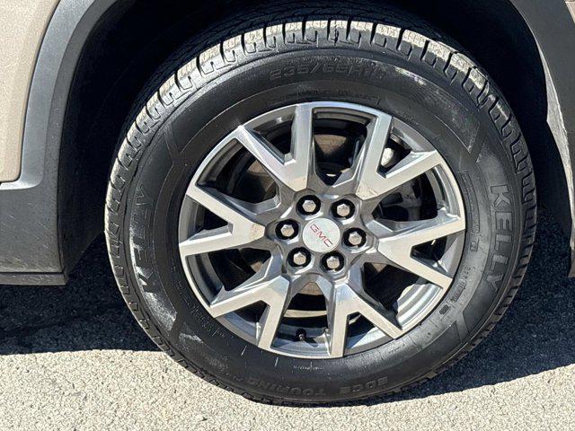 used 2023 GMC Acadia car, priced at $28,854