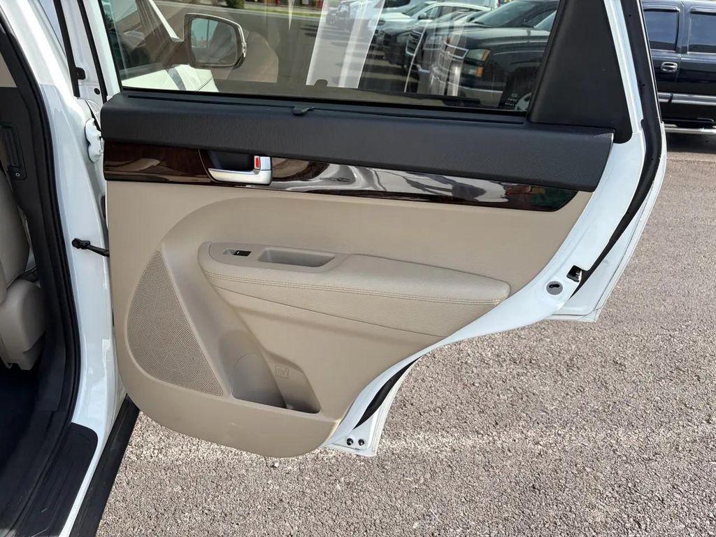 used 2015 Kia Sorento car, priced at $9,399