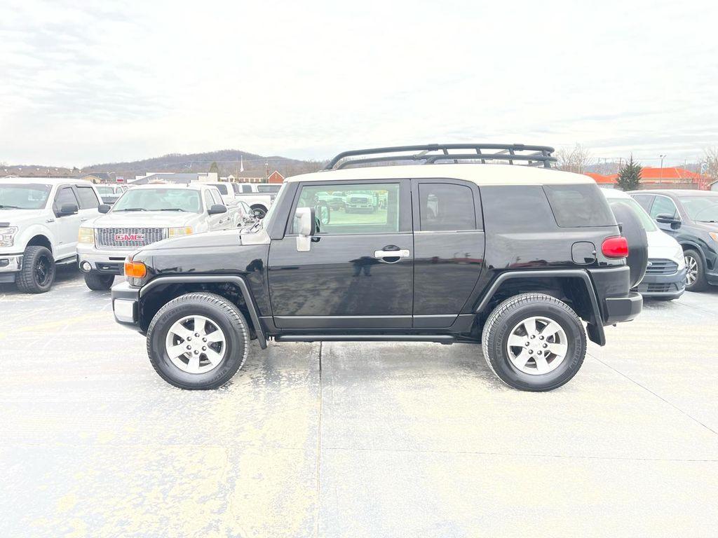 used 2011 Toyota FJ Cruiser car, priced at $14,999