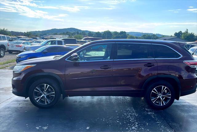 used 2016 Toyota Highlander car, priced at $20,795