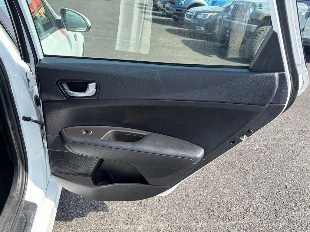 used 2016 Kia Optima car