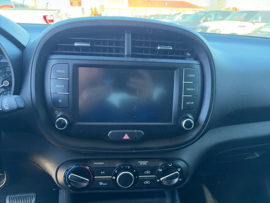 used 2022 Kia Soul car, priced at $16,999