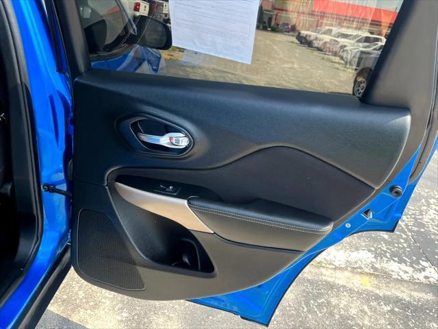 used 2018 Jeep Cherokee car, priced at $18,999