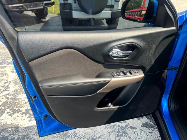 used 2018 Jeep Cherokee car, priced at $18,999