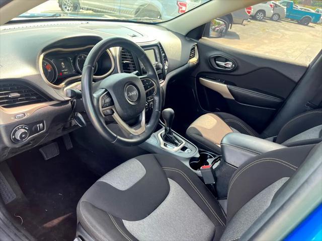 used 2018 Jeep Cherokee car, priced at $18,999