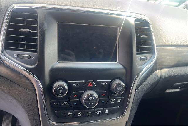 used 2020 Jeep Grand Cherokee car, priced at $18,999