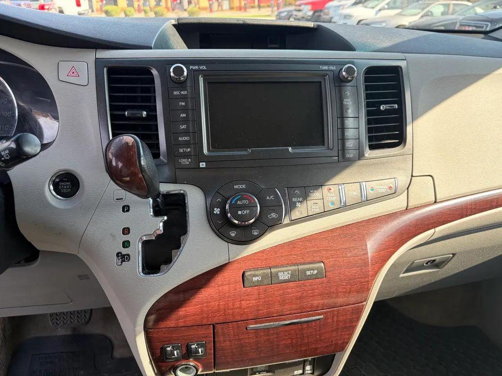 used 2012 Toyota Sienna car