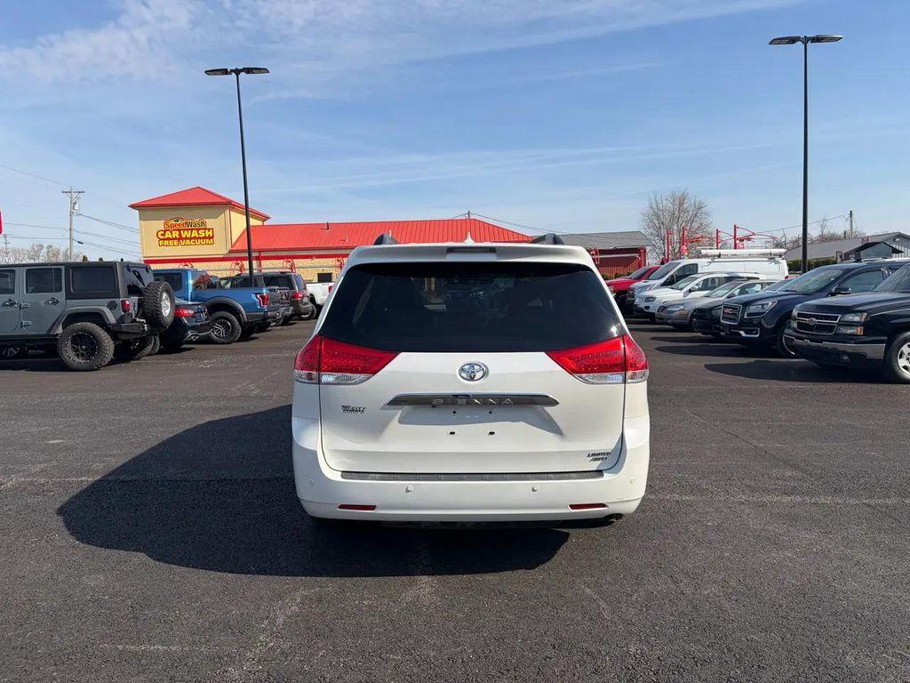 used 2012 Toyota Sienna car
