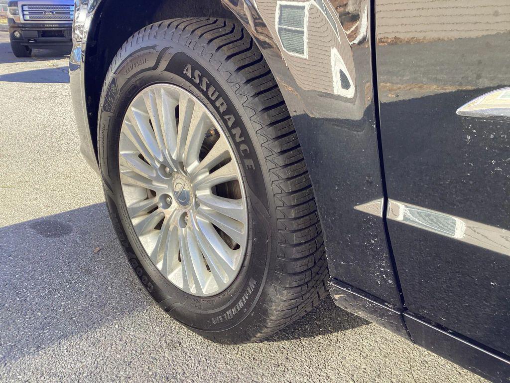 used 2016 Chrysler Town & Country car, priced at $9,995