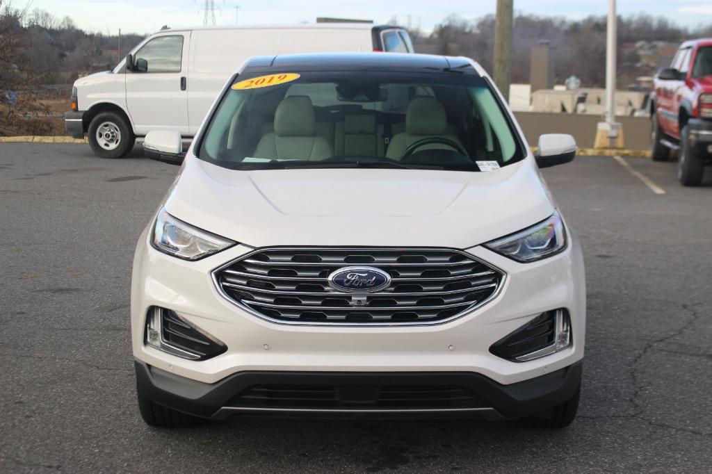 used 2019 Ford Edge car, priced at $14,000