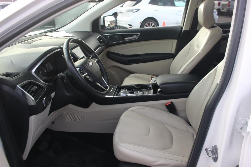 used 2019 Ford Edge car, priced at $14,000