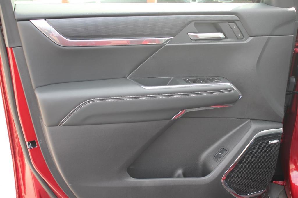 new 2025 GMC Acadia car, priced at $44,225