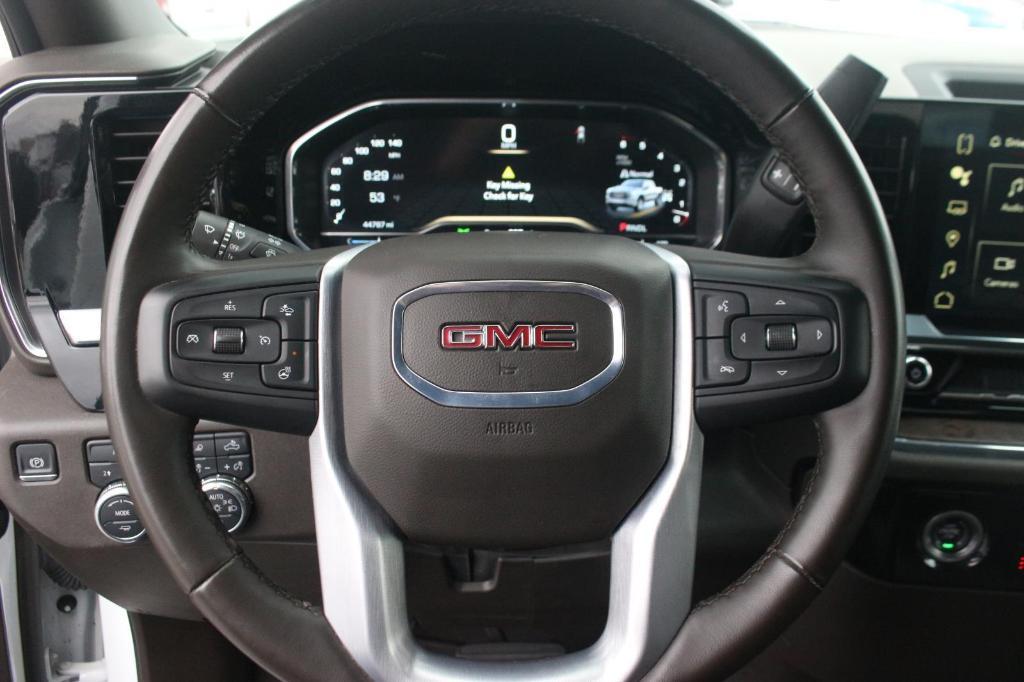 used 2024 GMC Sierra 1500 car, priced at $42,000