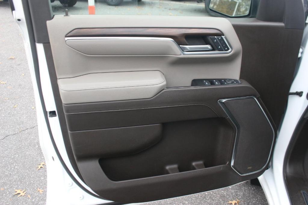 used 2024 GMC Sierra 1500 car, priced at $42,000