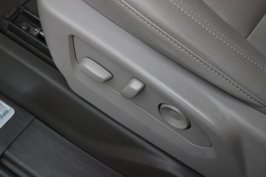 used 2024 GMC Sierra 1500 car, priced at $42,000