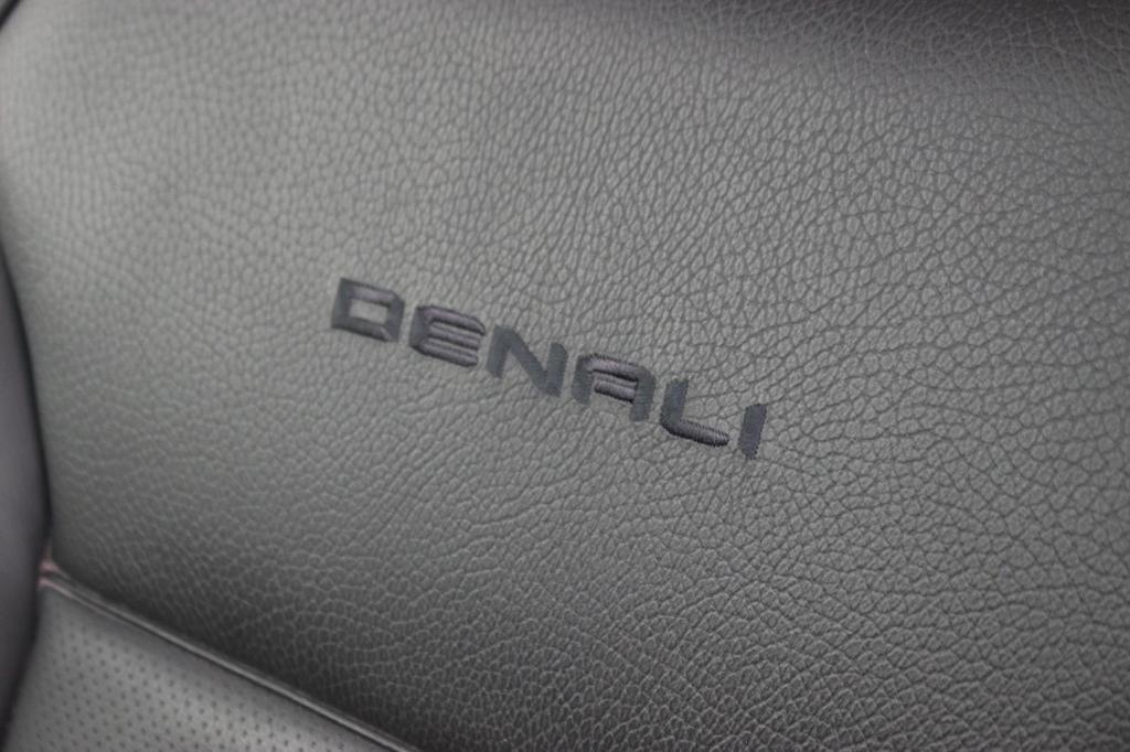 used 2024 GMC Yukon XL car, priced at $69,000