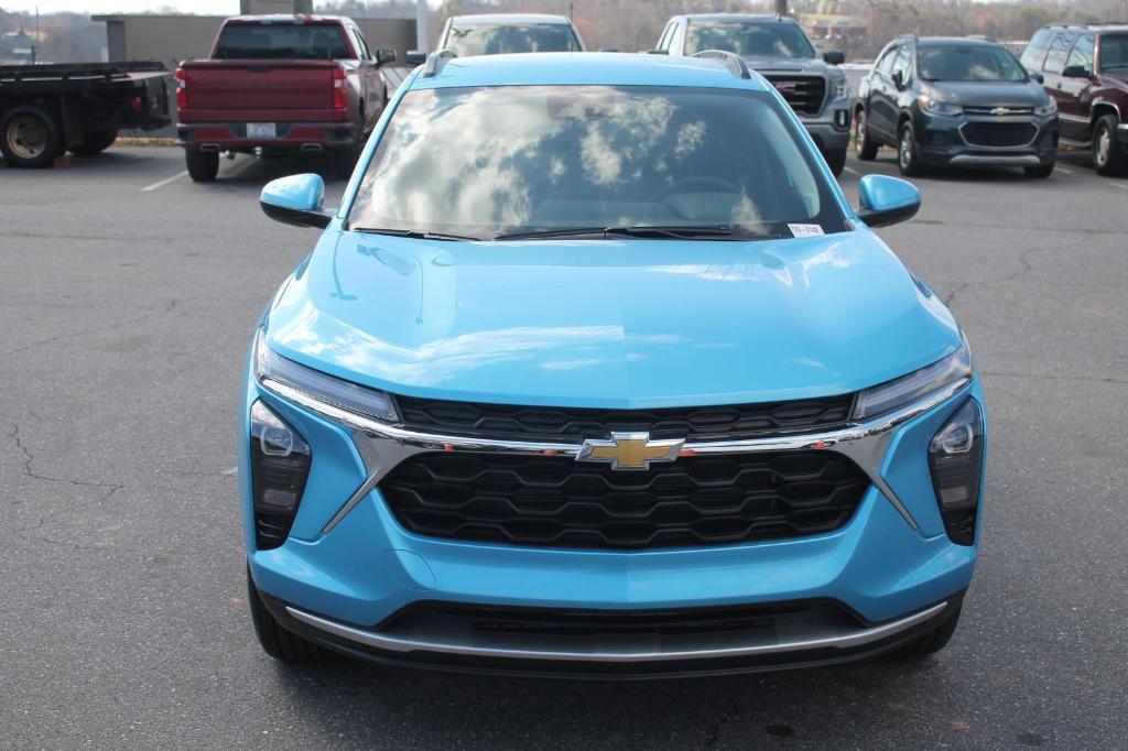 new 2026 Chevrolet Trax car, priced at $25,175
