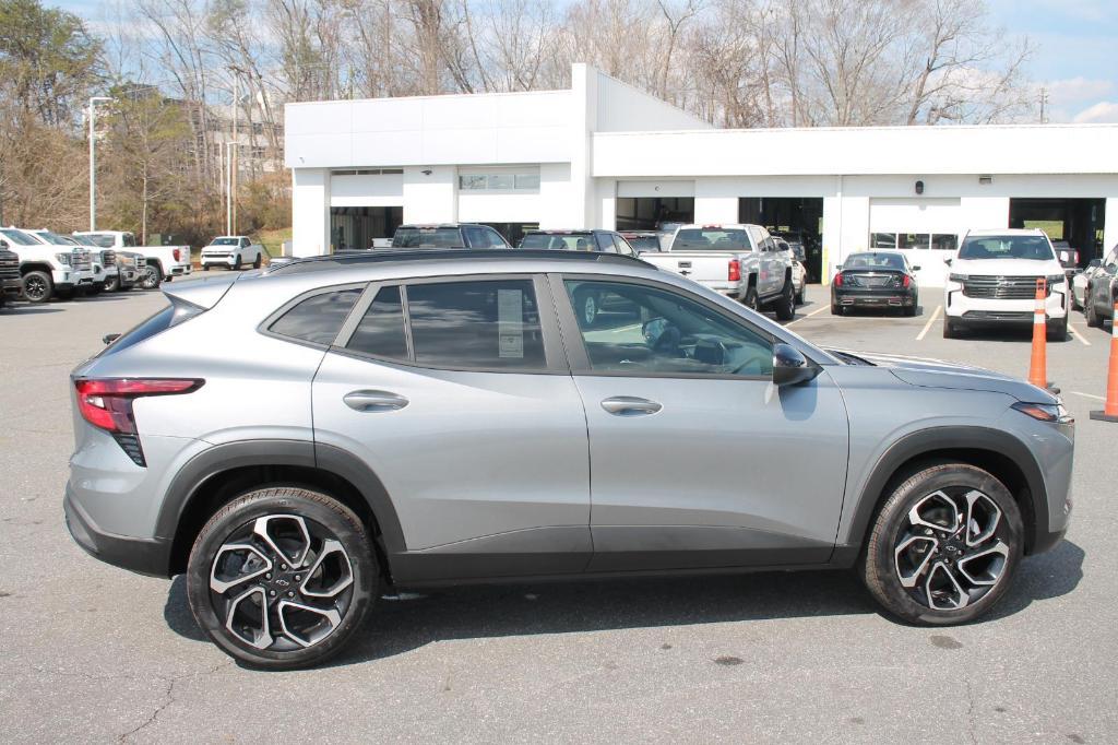 new 2026 Chevrolet Trax car, priced at $27,184