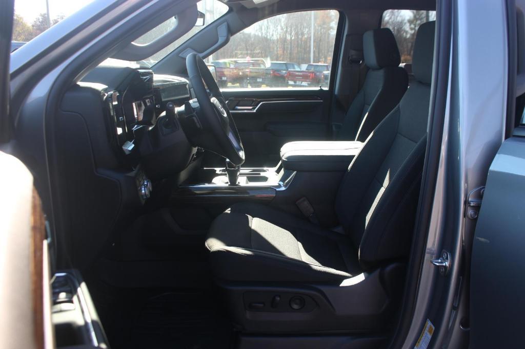 new 2026 GMC Sierra 1500 car, priced at $59,020