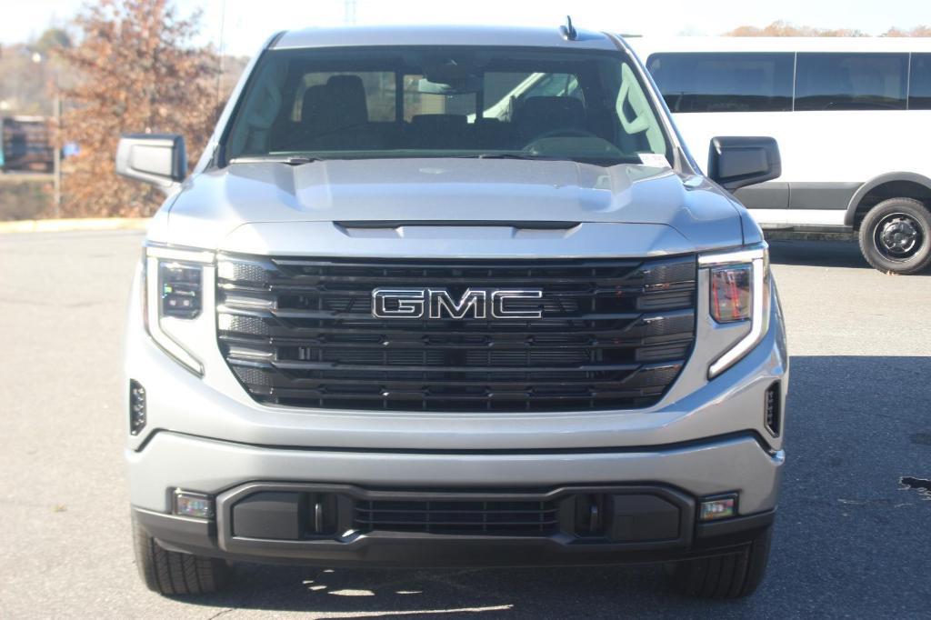 new 2026 GMC Sierra 1500 car, priced at $59,020