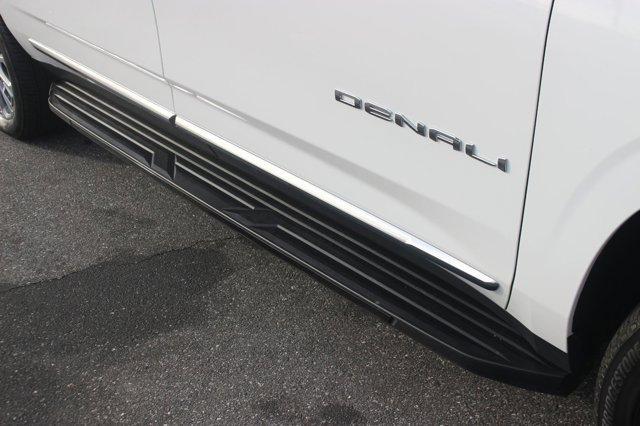 used 2025 GMC Yukon XL car, priced at $74,000