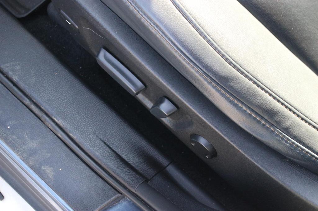 used 2019 Toyota Highlander car, priced at $20,500