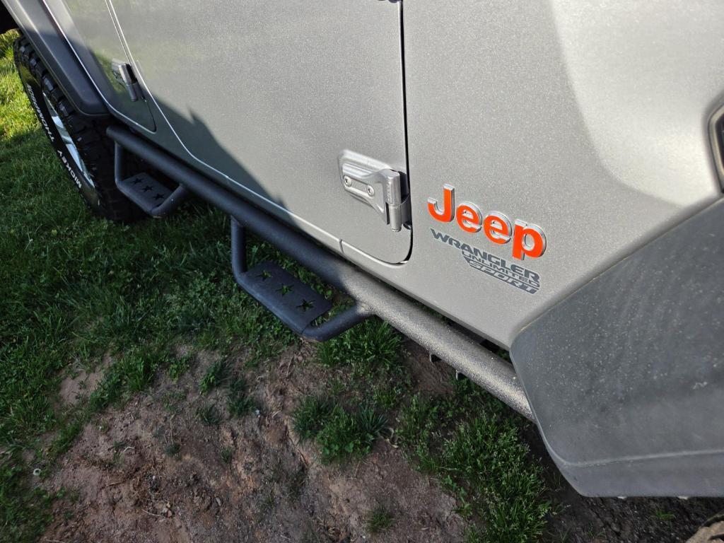 used 2019 Jeep Wrangler Unlimited car, priced at $21,500