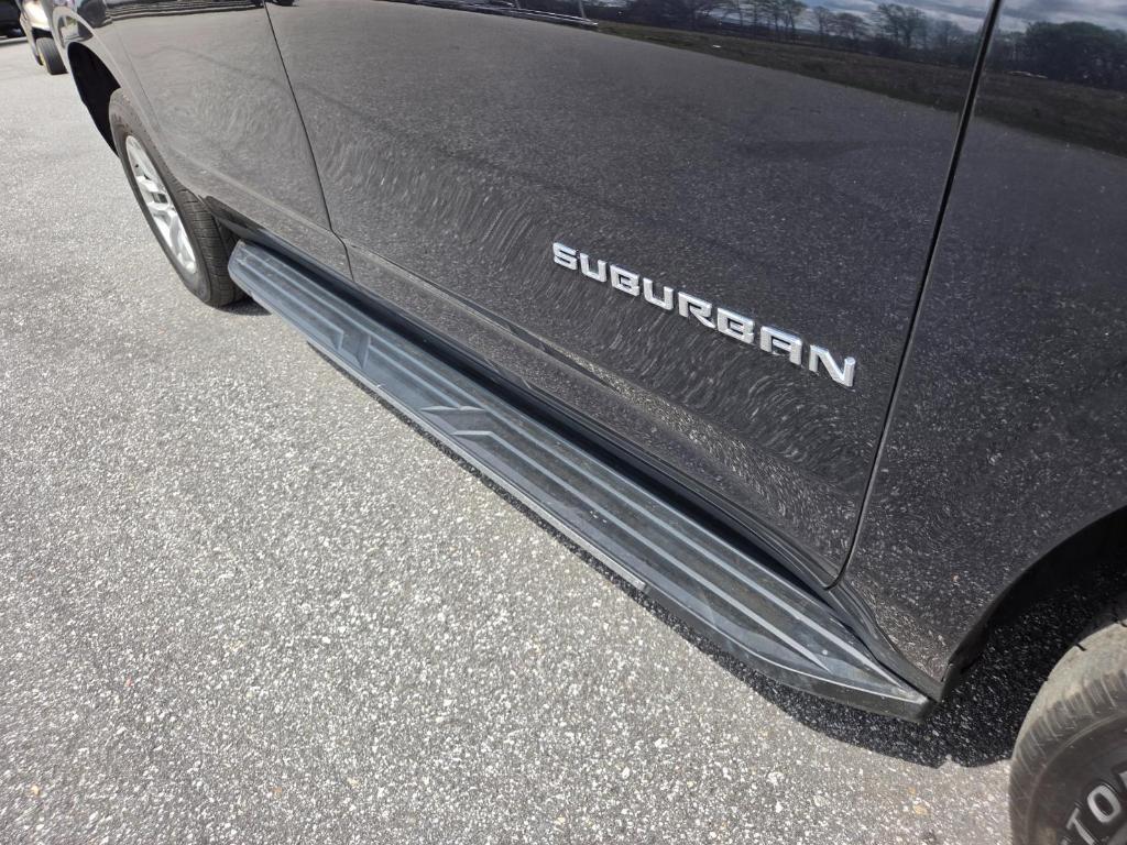 used 2021 Chevrolet Suburban car, priced at $32,500