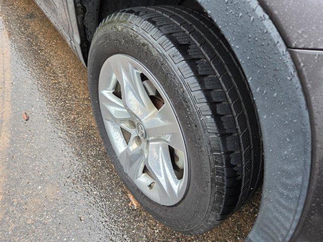 used 2016 Toyota Highlander car, priced at $16,500