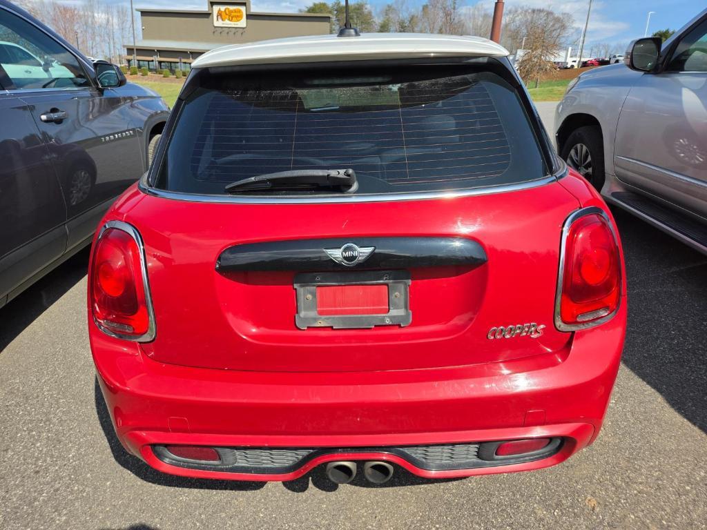 used 2015 MINI Hardtop car, priced at $9,000