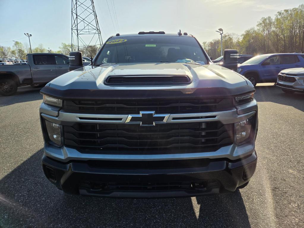 used 2024 Chevrolet Silverado 2500 car, priced at $49,000