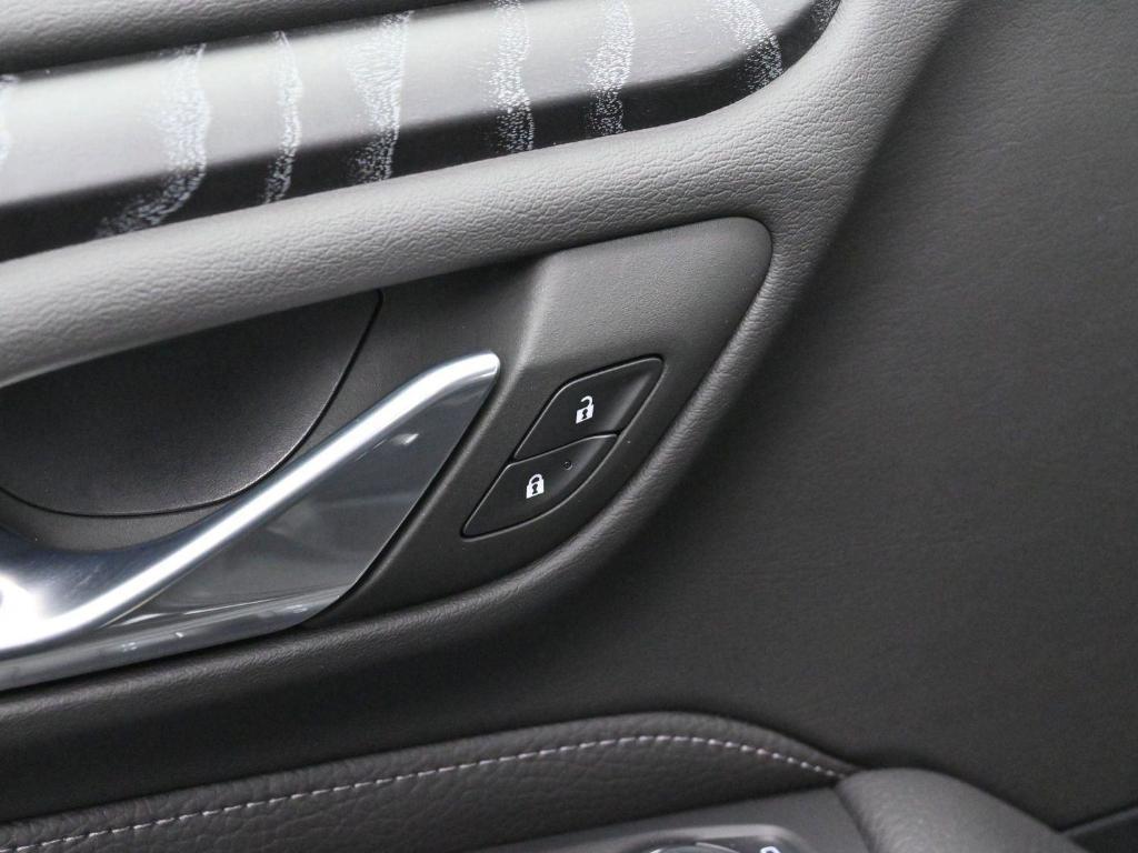 used 2024 GMC Yukon XL car, priced at $74,000