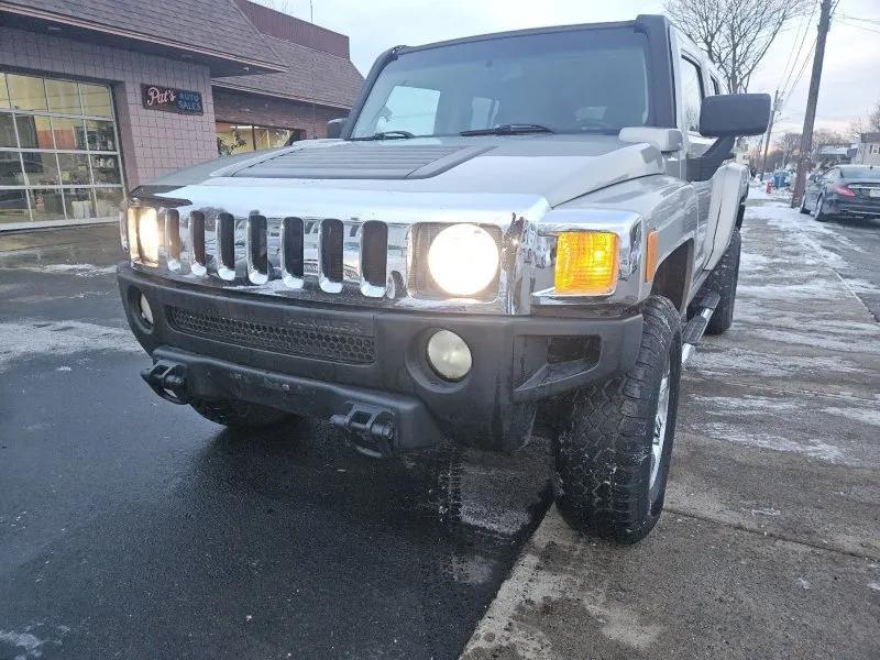 used 2006 Hummer H3 car, priced at $10,995