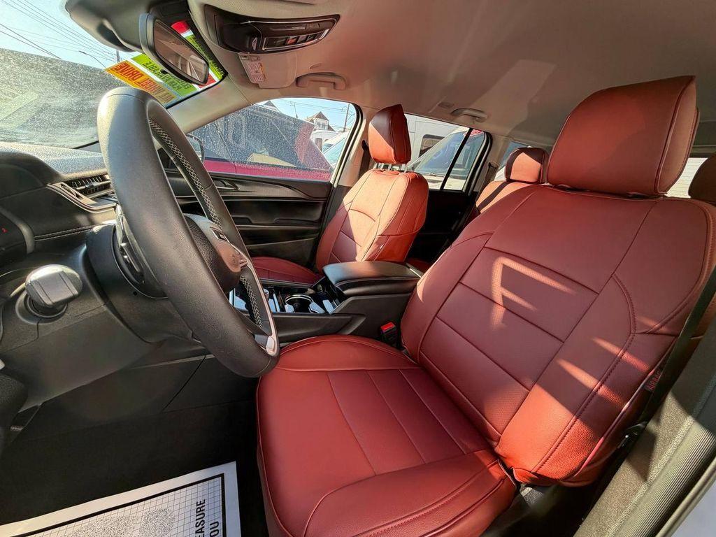 used 2023 Jeep Grand Cherokee car