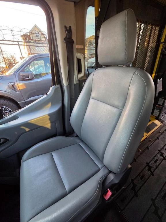 used 2015 Ford Transit-350 car