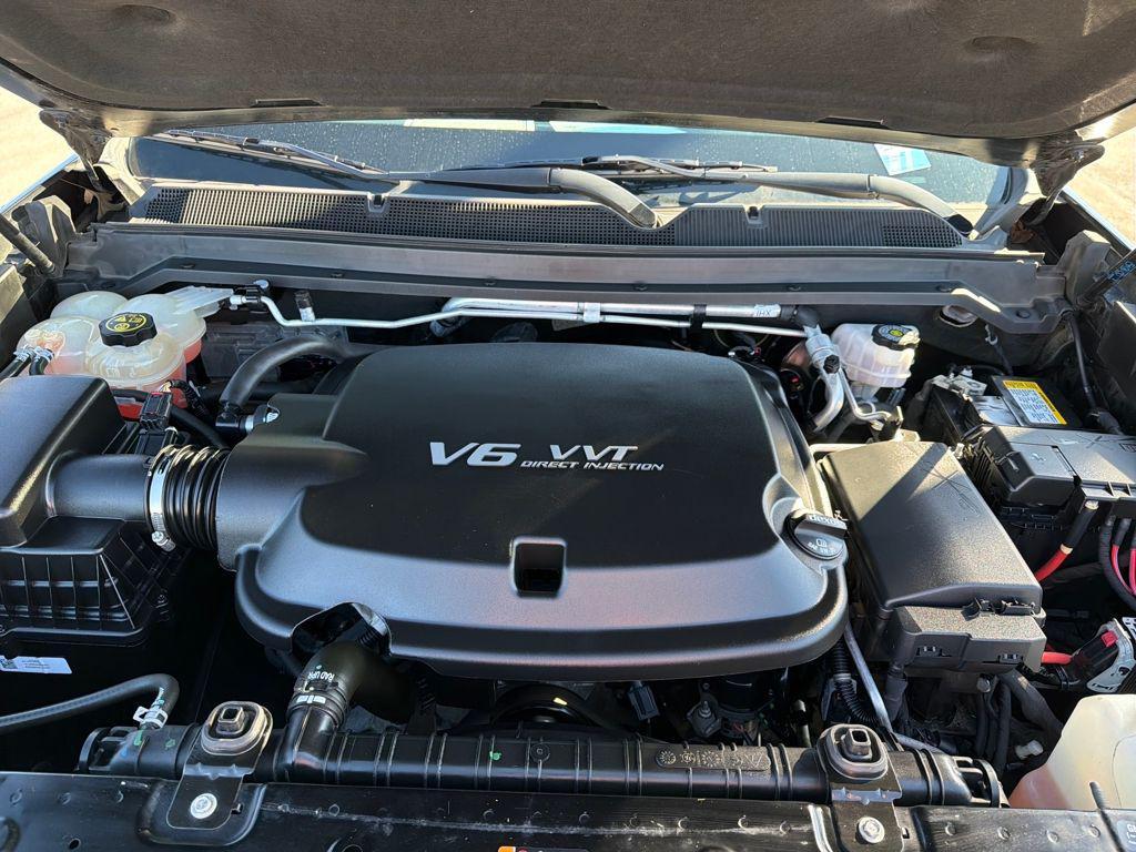 used 2021 Chevrolet Colorado car, priced at $17,990