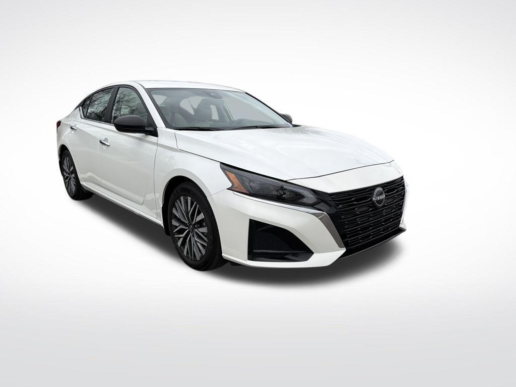 used 2024 Nissan Altima car, priced at $18,998