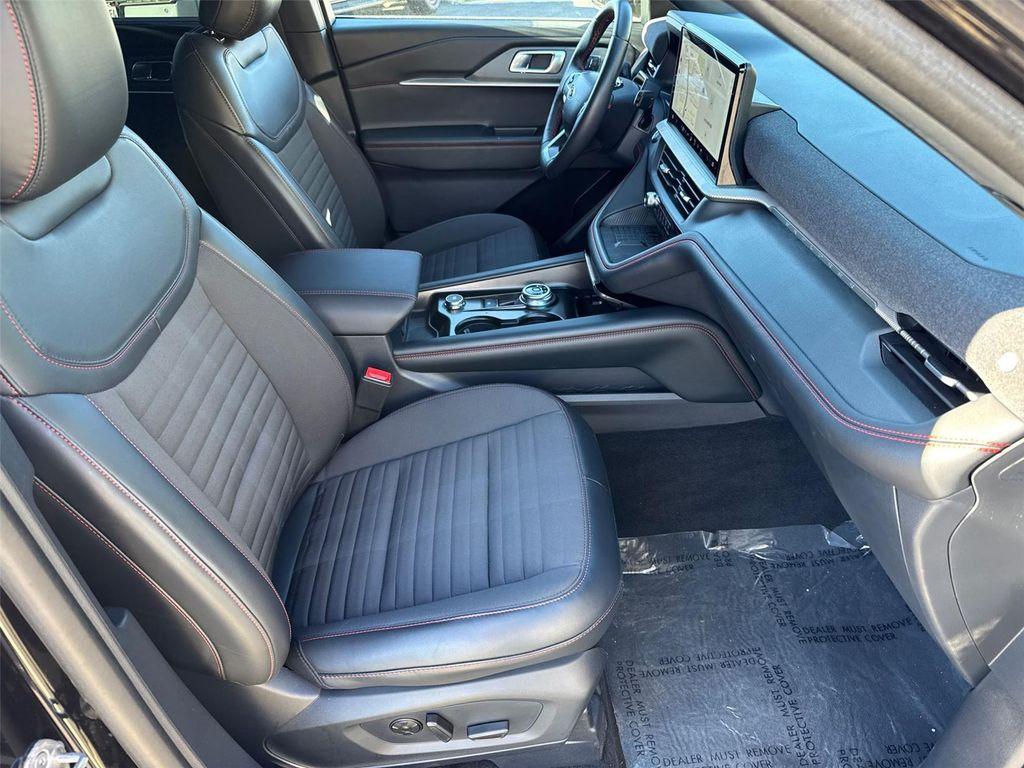 used 2025 Ford Explorer car, priced at $36,490
