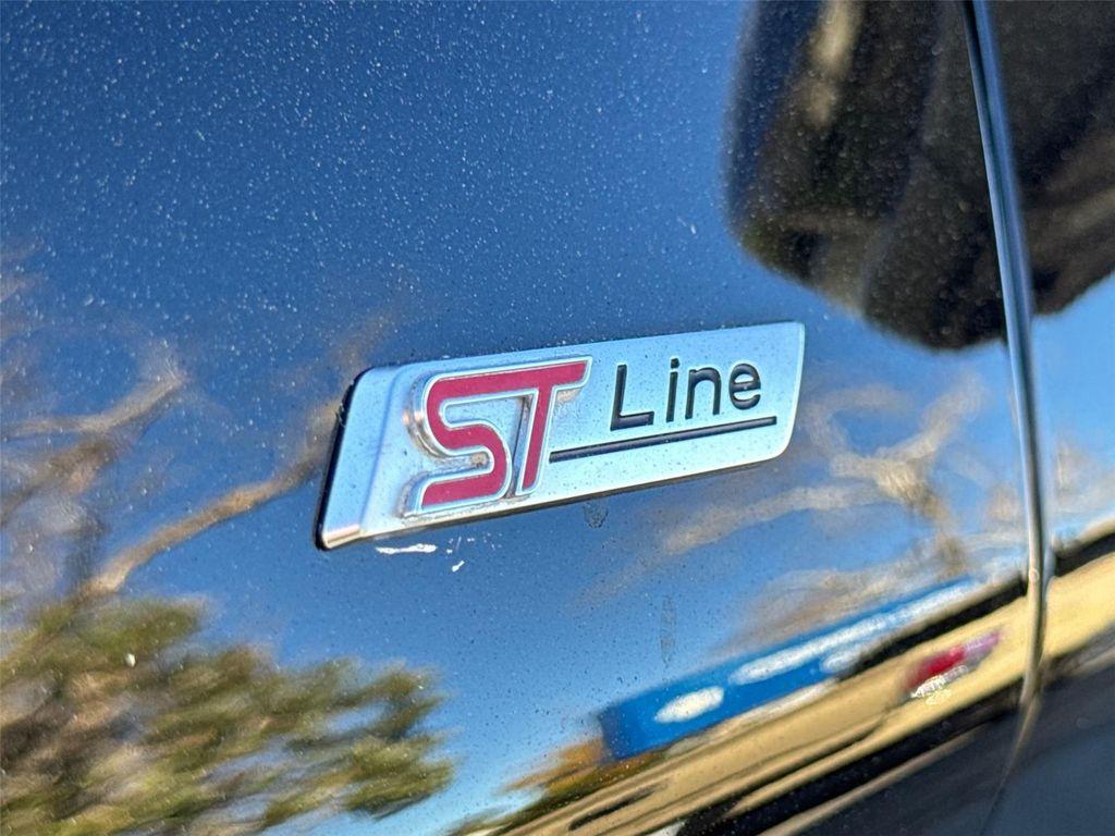 used 2025 Ford Explorer car, priced at $36,490